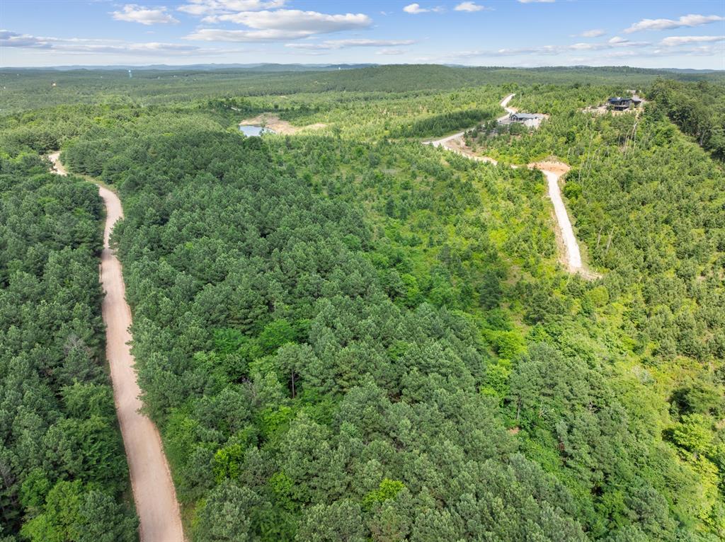 608 Woodsman Trail