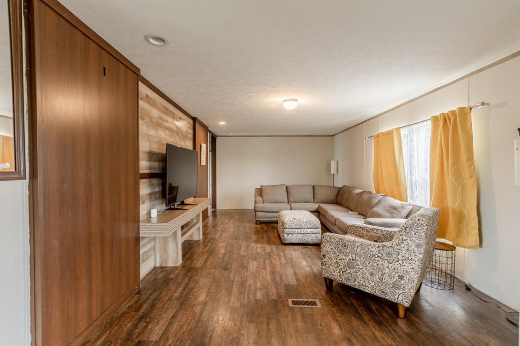 30037 County Road 1168