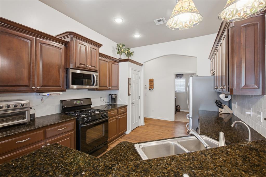 424 Treyton Place