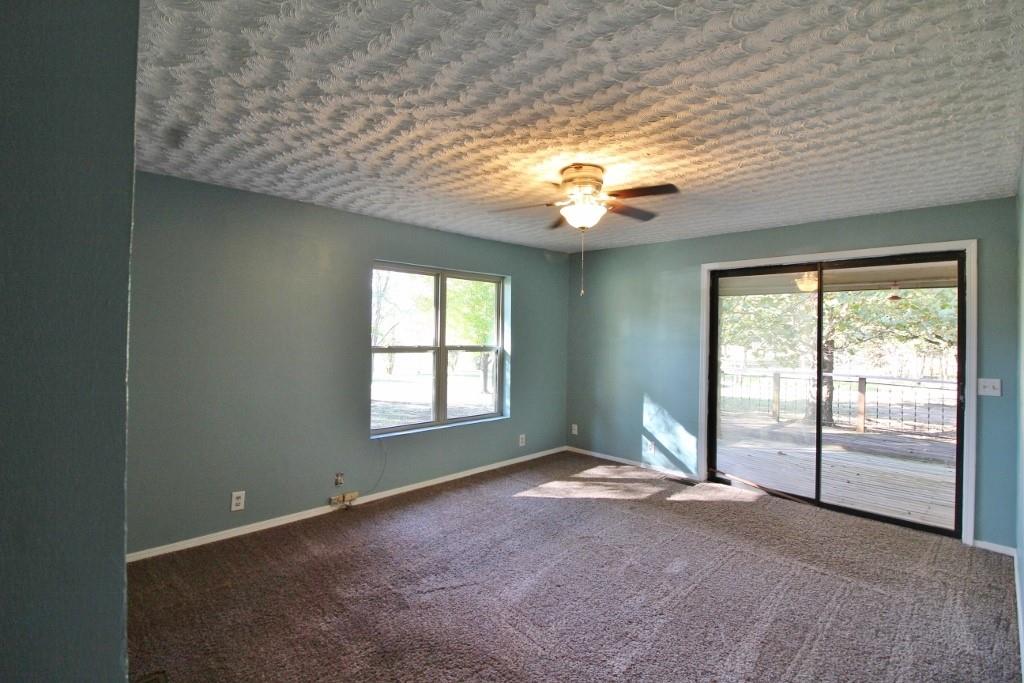 8180 E 1225