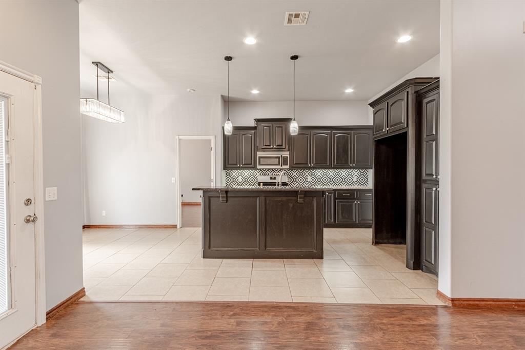2318 Tailwind Drive