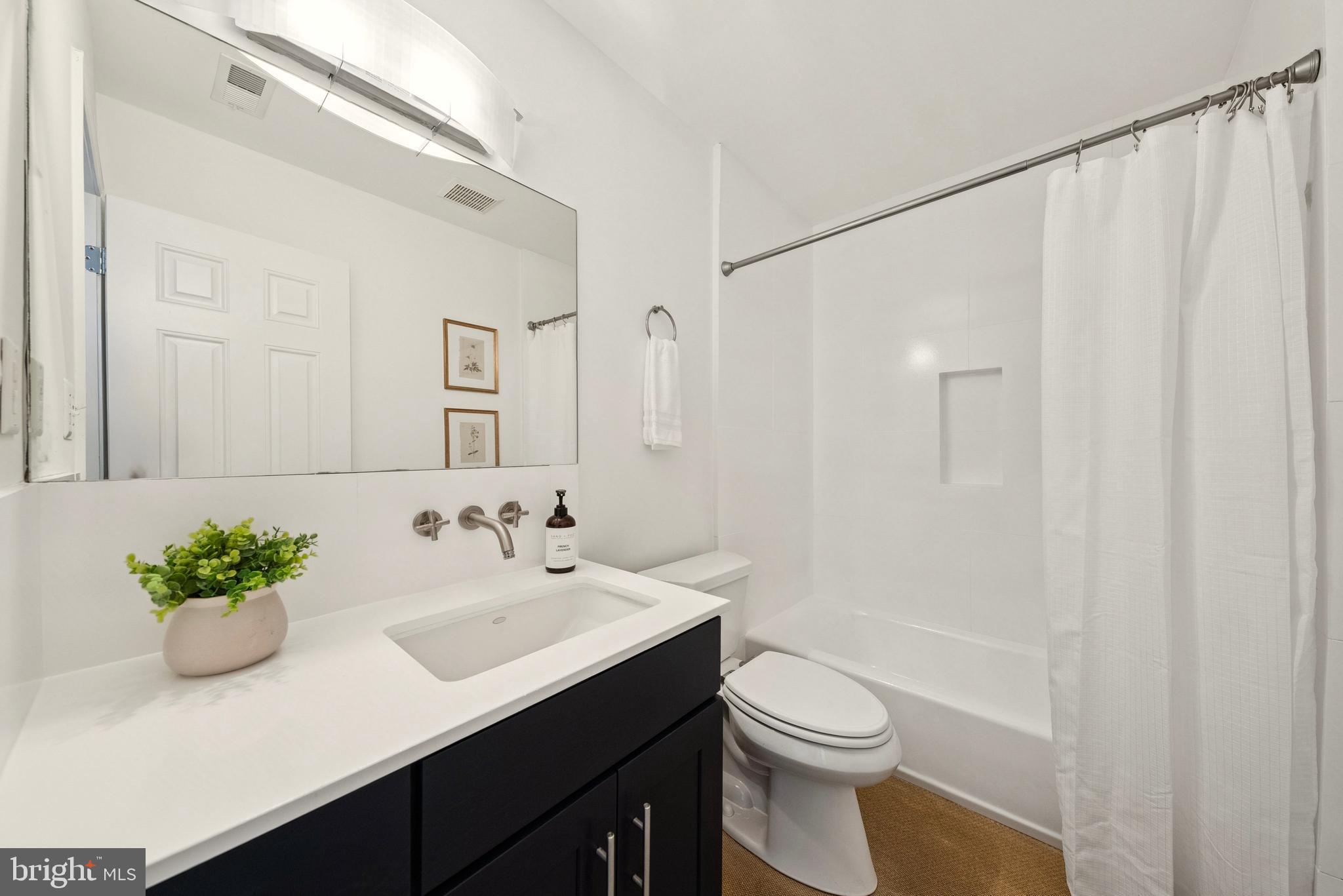 1610 11TH STREET NW 3B