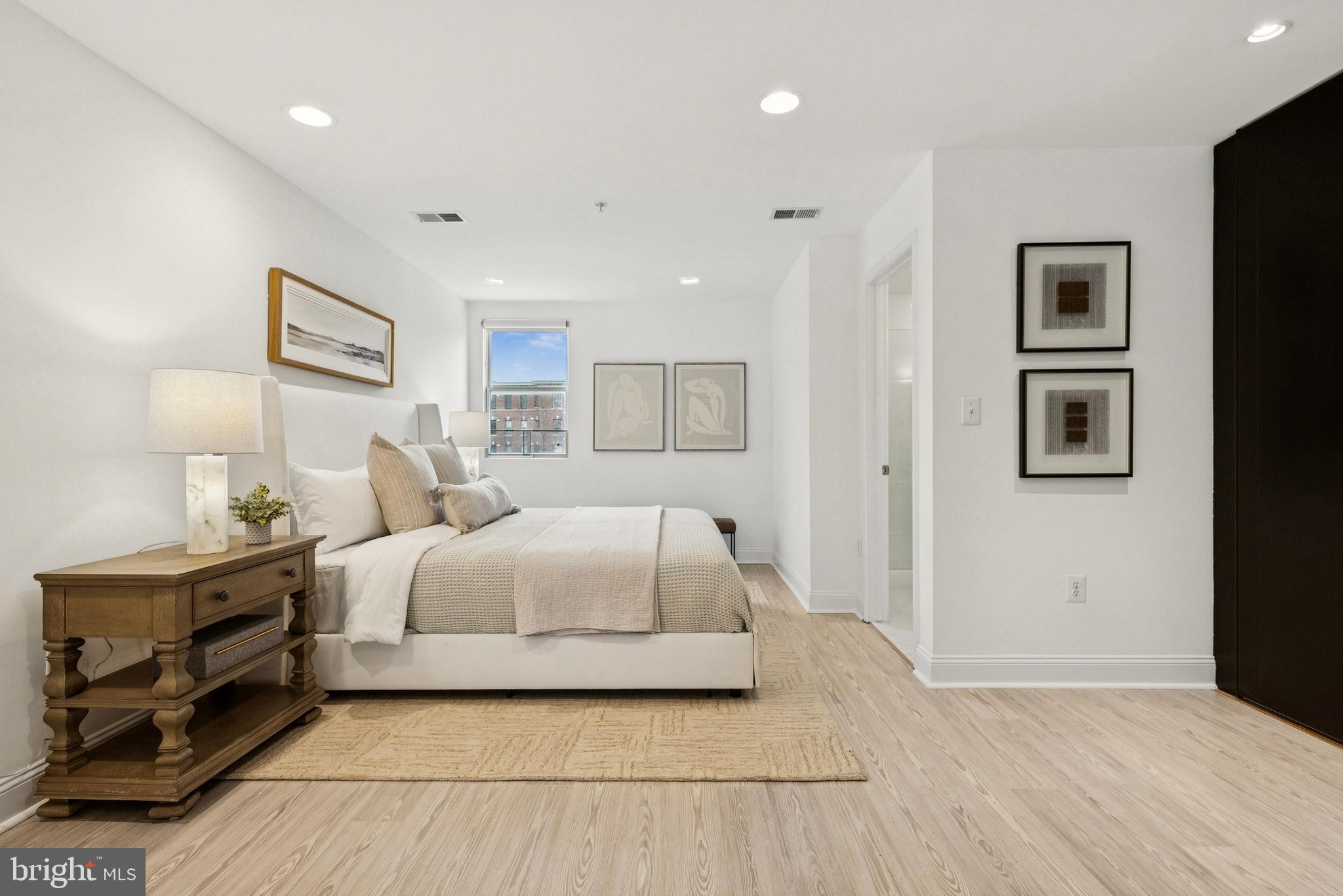 1610 11TH STREET NW 3B