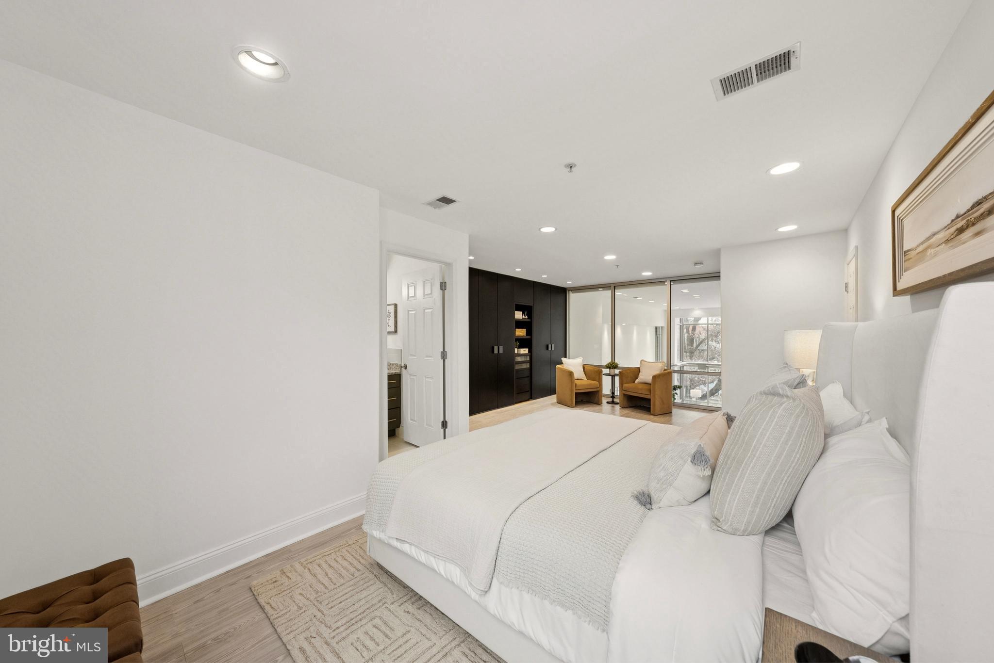 1610 11TH STREET NW 3B