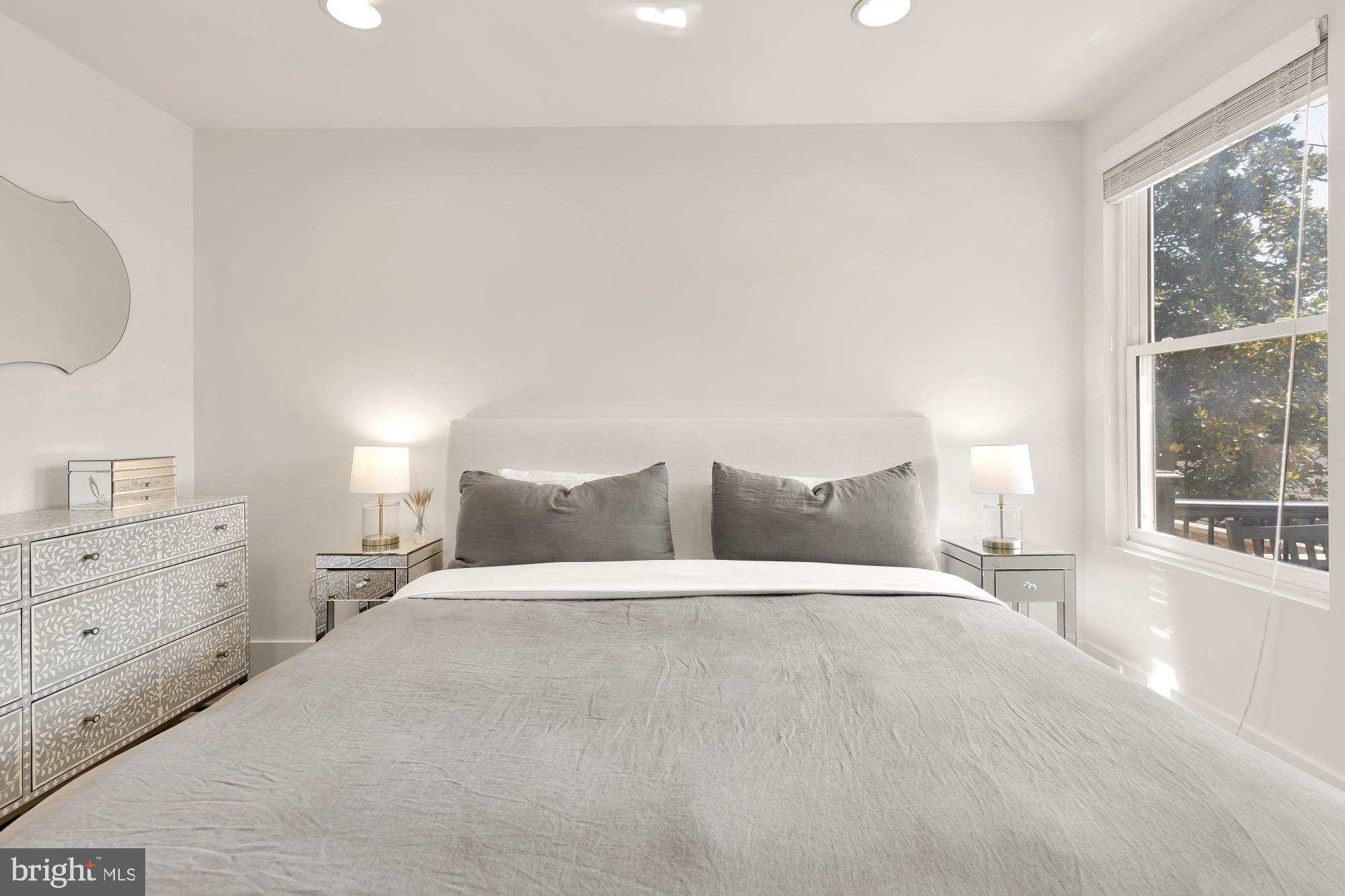 1230 FAIRMONT STREET NW 2