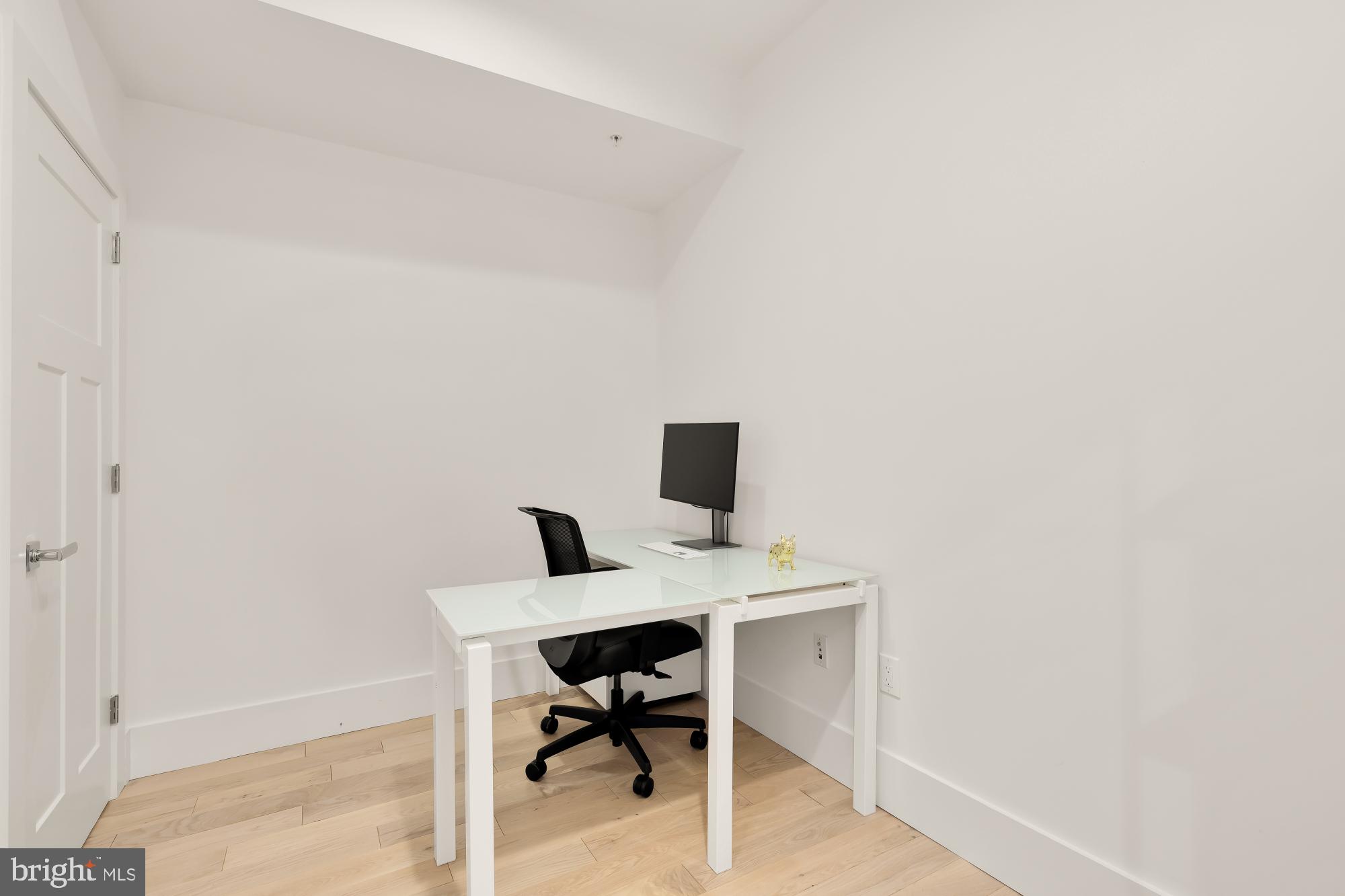 1230 FAIRMONT STREET NW 2