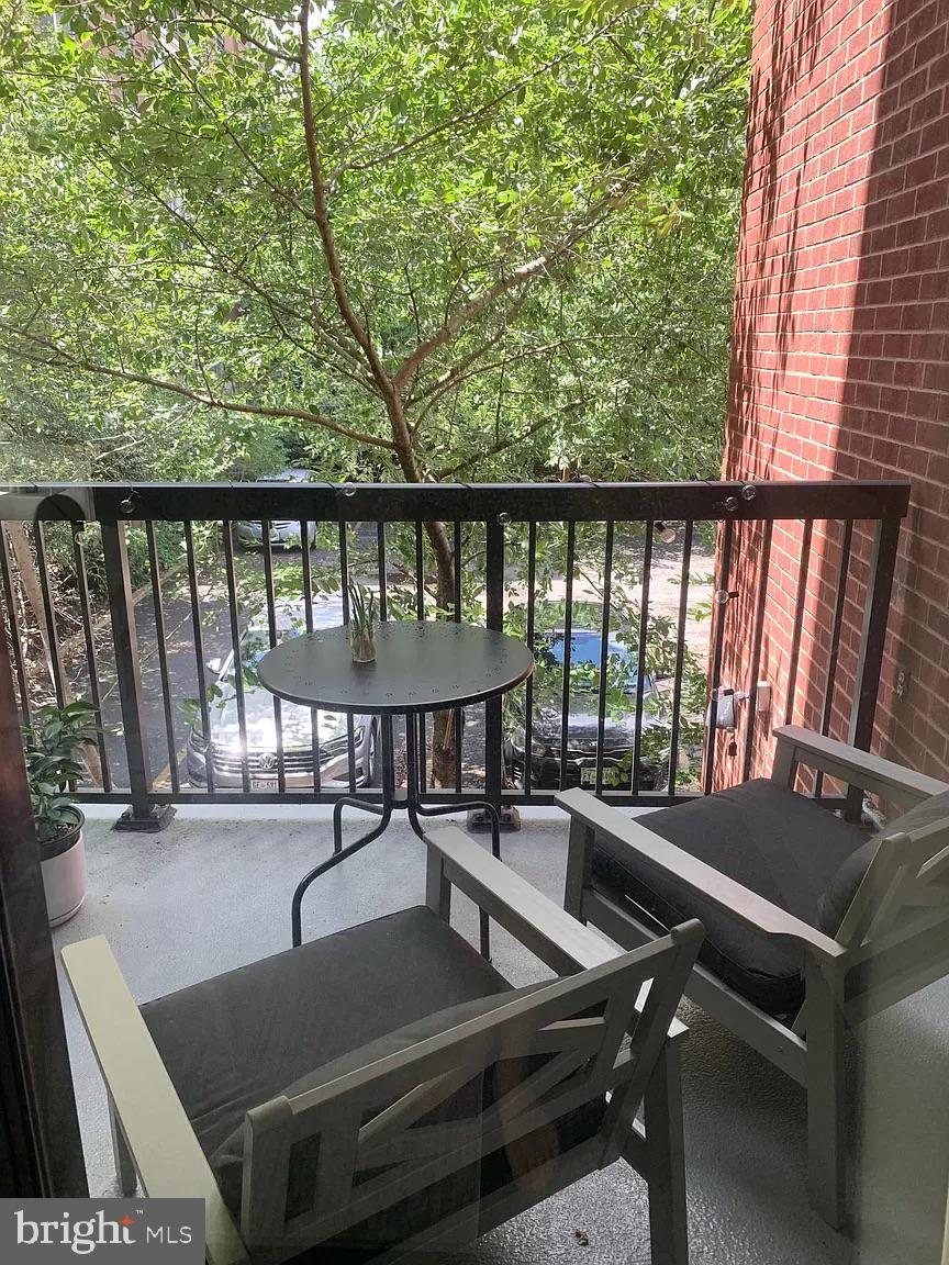 1318 22ND STREET NW 203