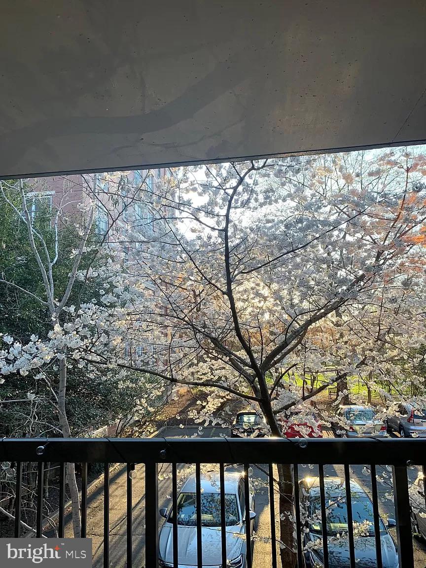 1318 22ND STREET NW 203