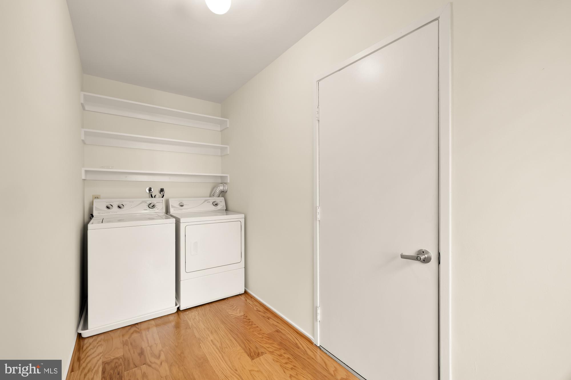 8809 HIDDEN HILL LANE