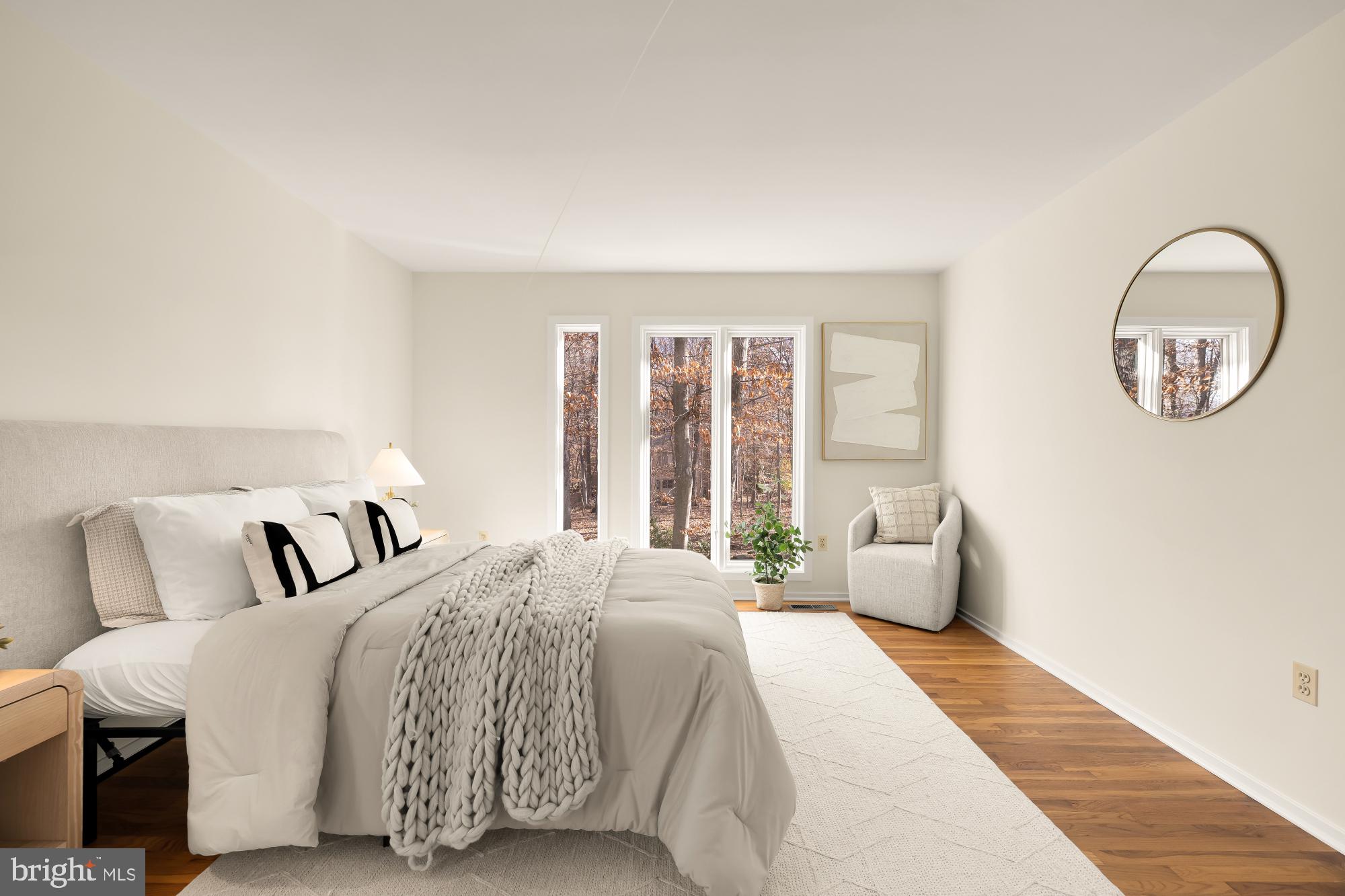 8809 HIDDEN HILL LANE