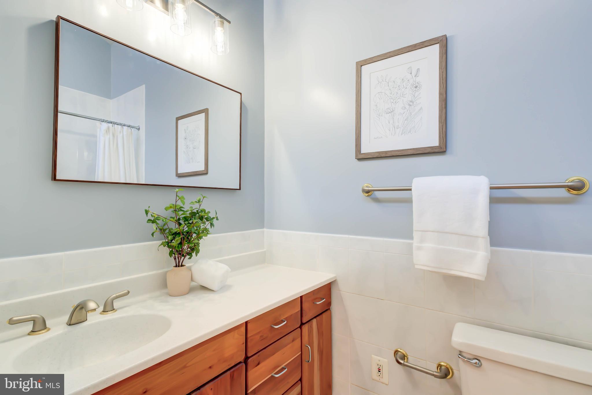 8610 HIDDEN HILL LANE