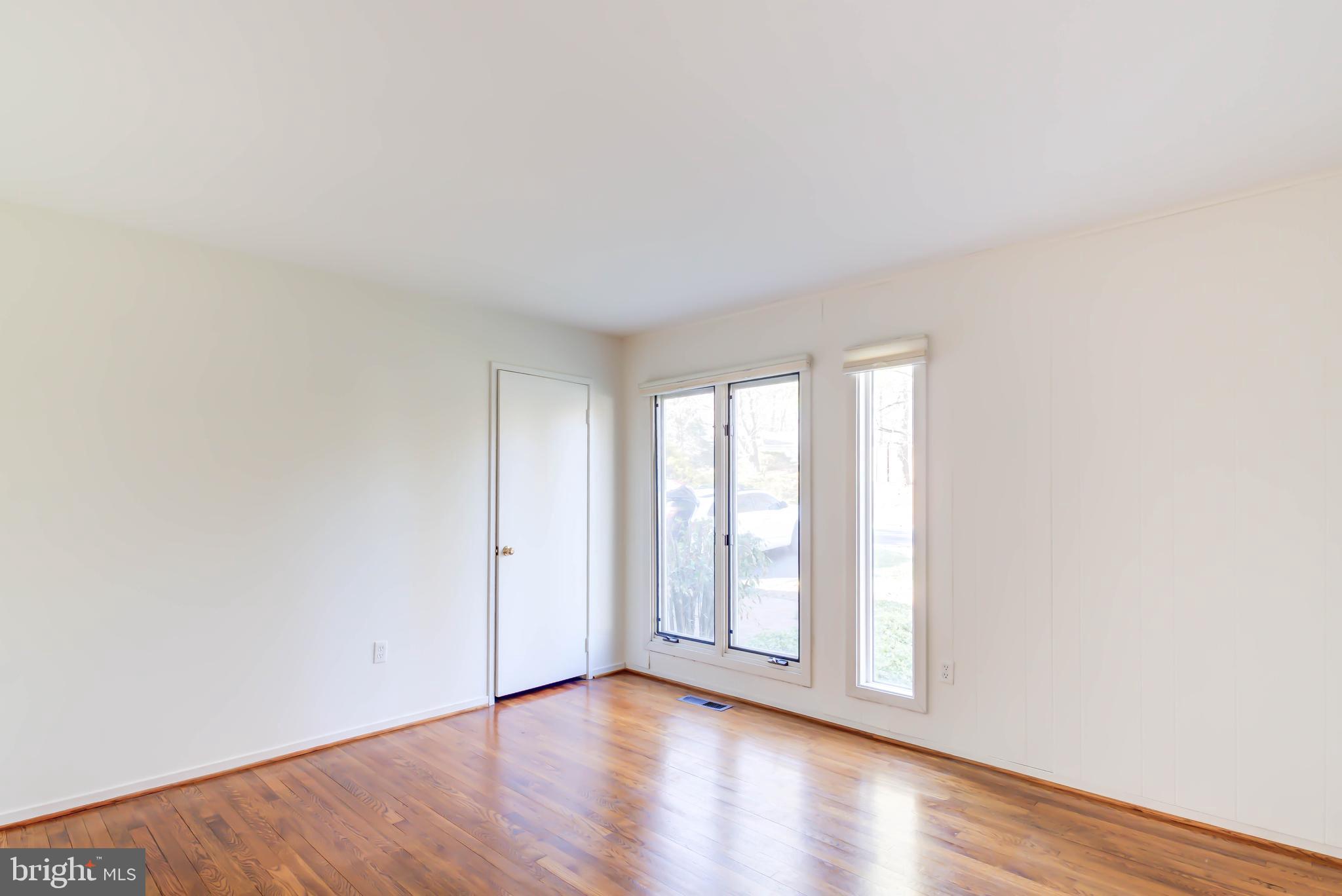 8610 HIDDEN HILL LANE