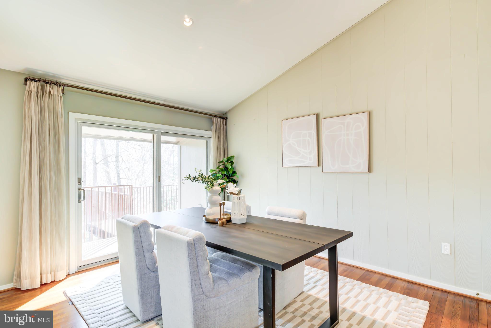 8610 HIDDEN HILL LANE