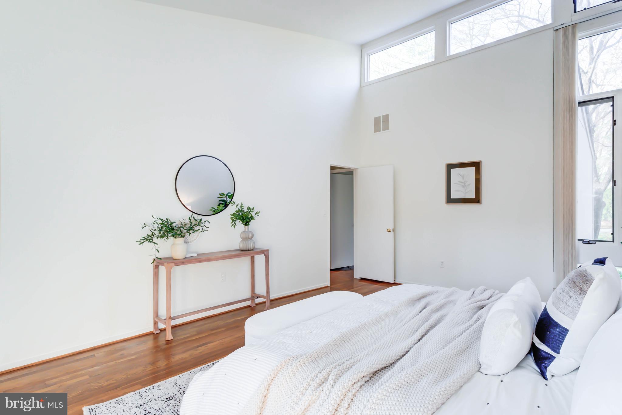 8610 HIDDEN HILL LANE