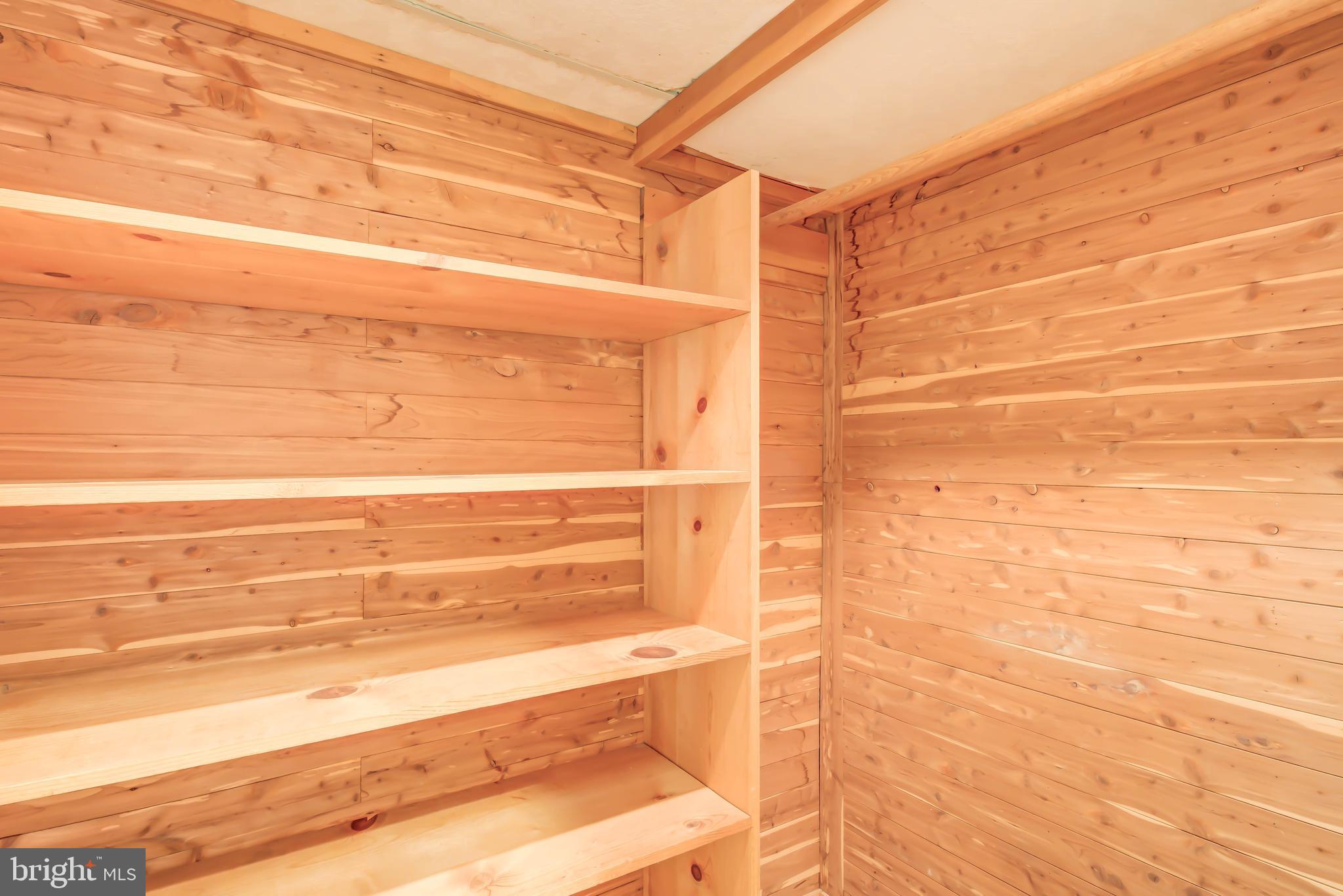 8610 HIDDEN HILL LANE