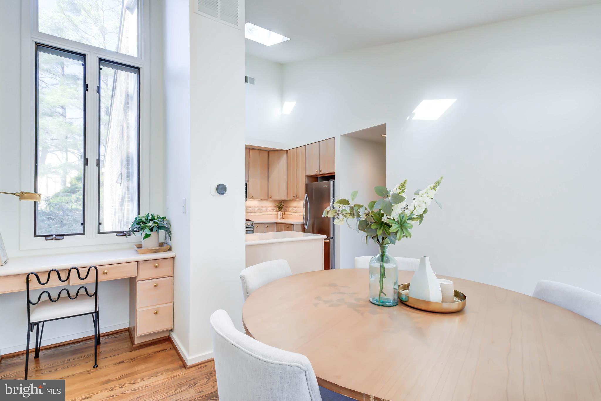 8610 HIDDEN HILL LANE