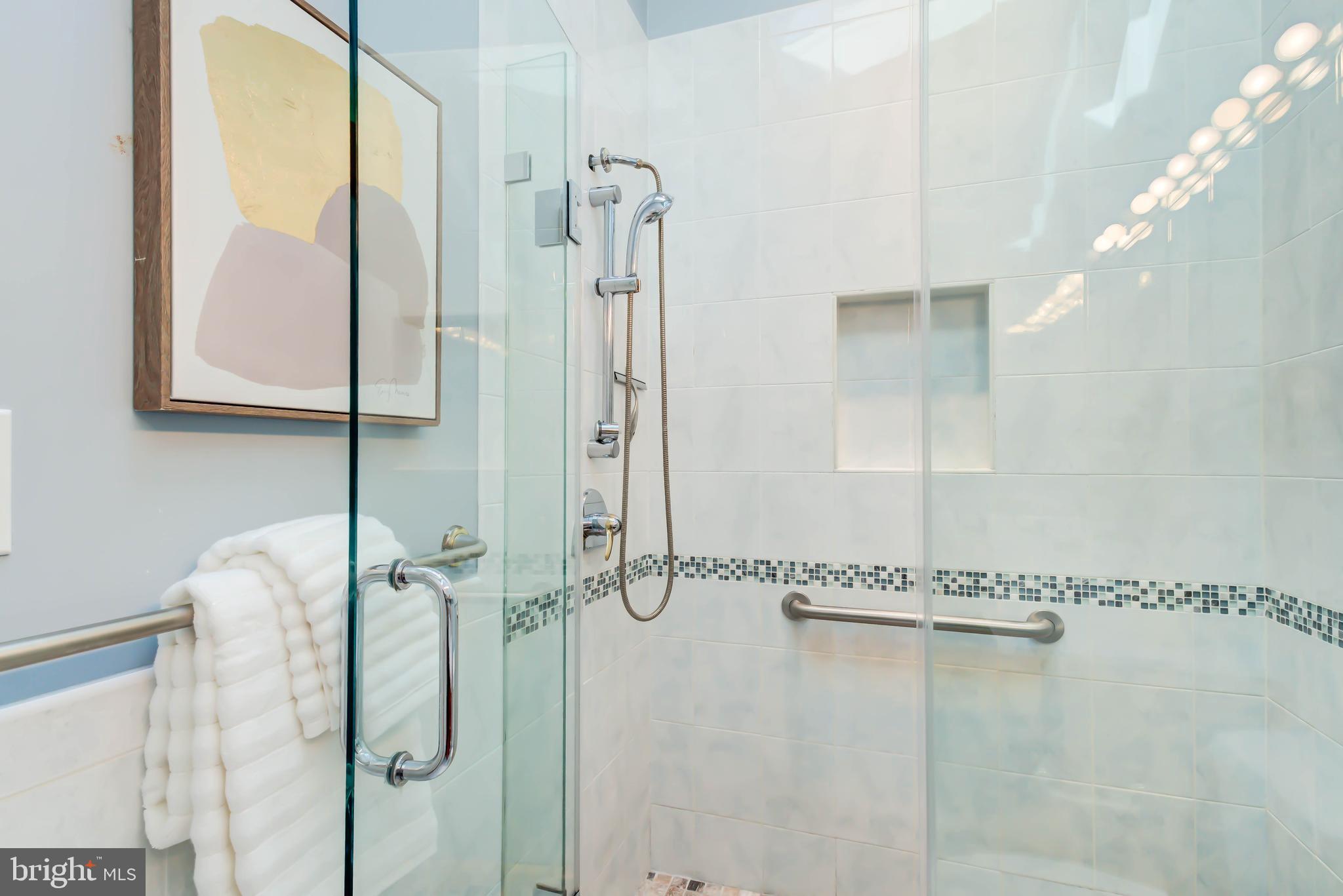 8610 HIDDEN HILL LANE