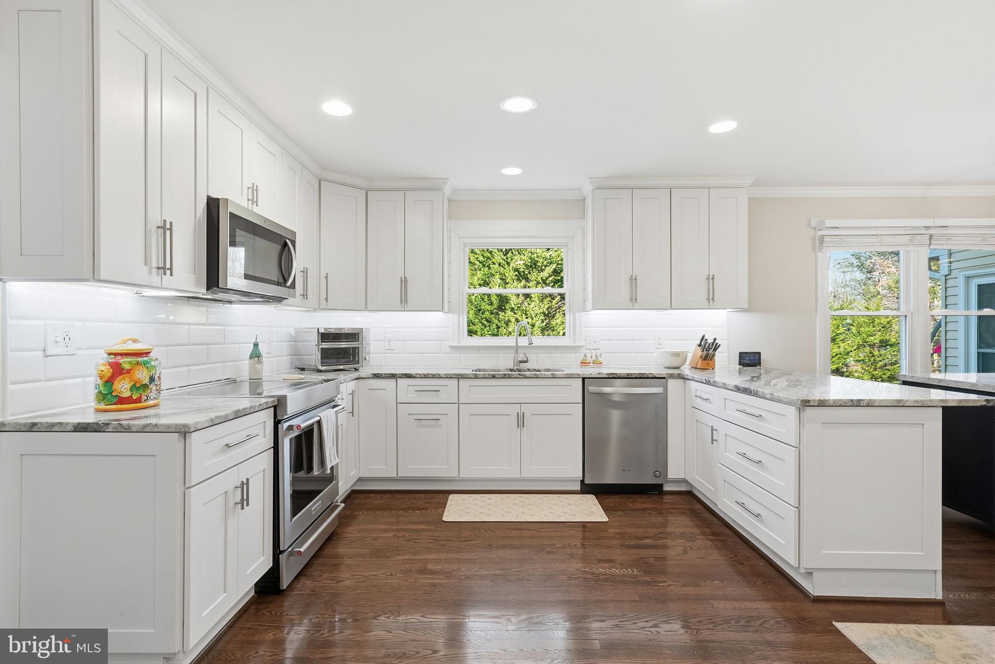 8217 PLUM CREEK DRIVE