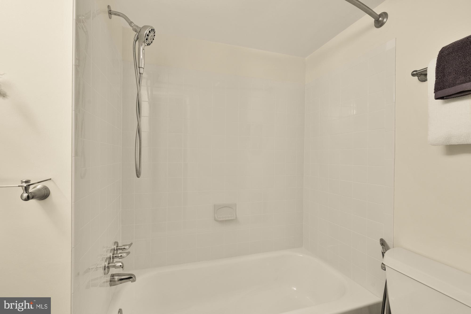 8107 INVERNESS RIDGE ROAD