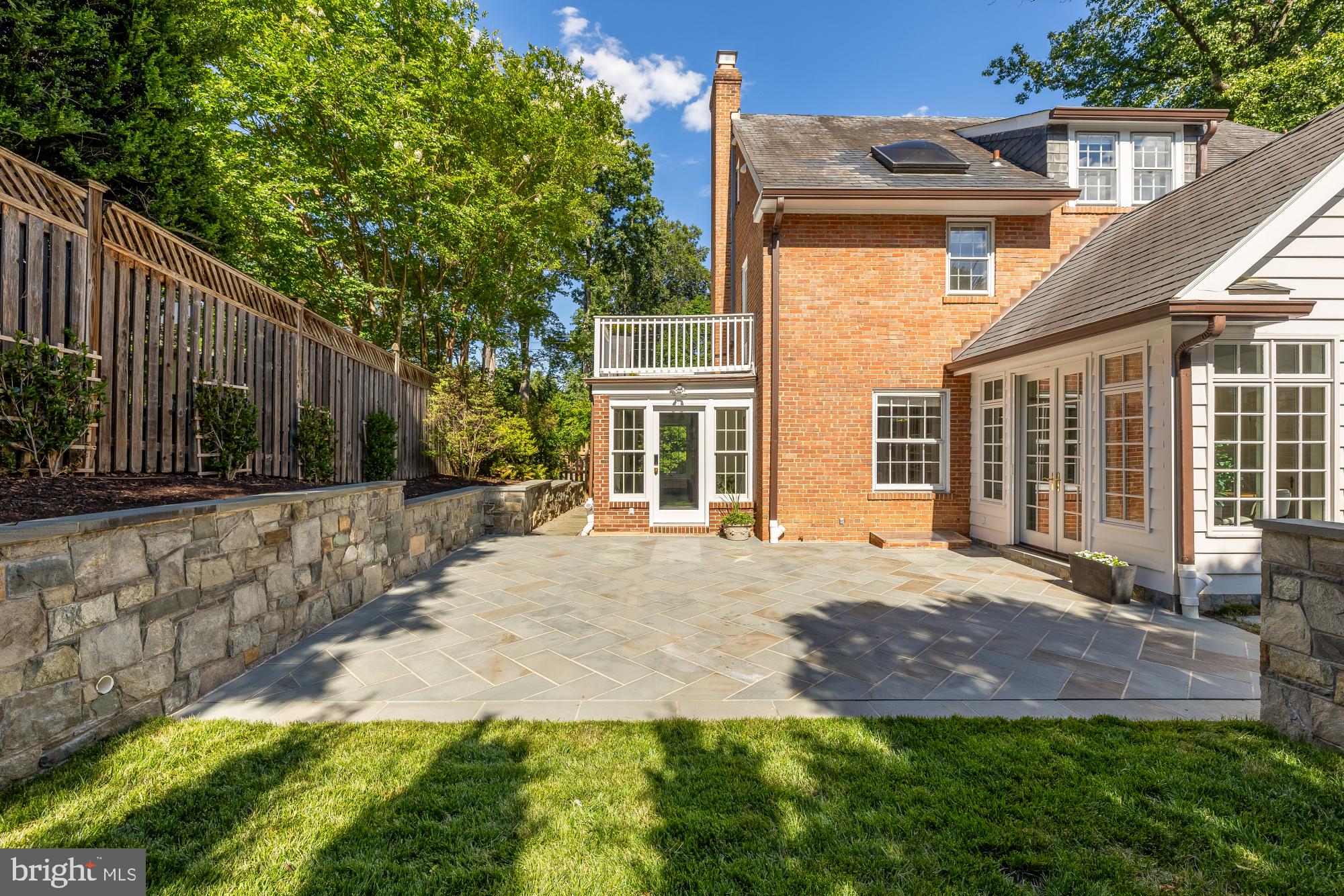 7104 BEECHWOOD DRIVE