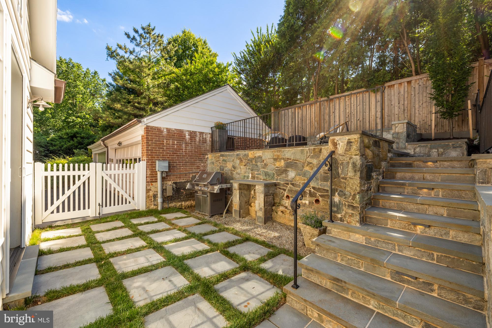 7104 BEECHWOOD DRIVE