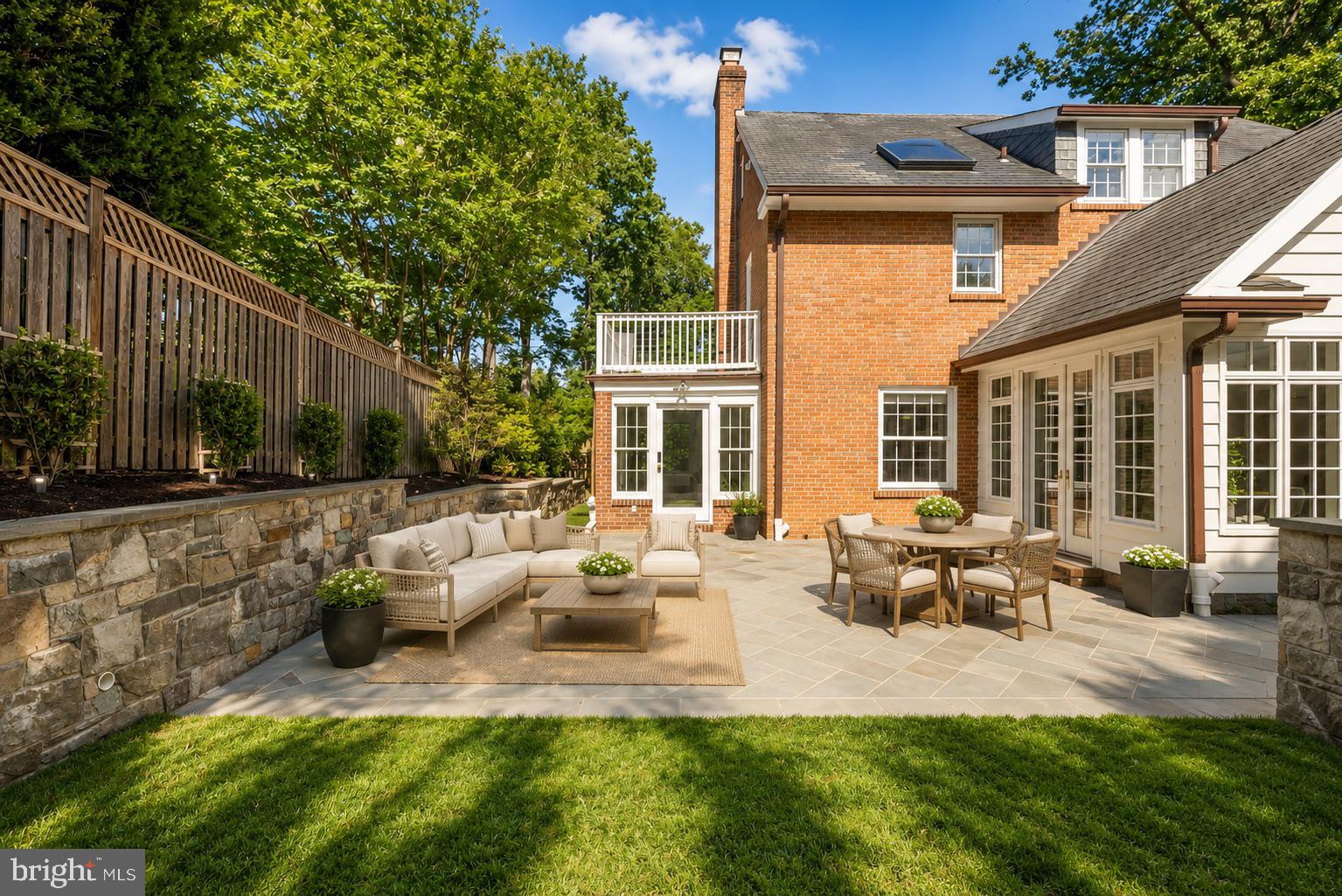 7104 BEECHWOOD DRIVE