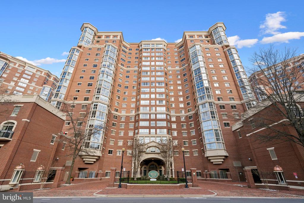 2151 Jamieson Ave #2109