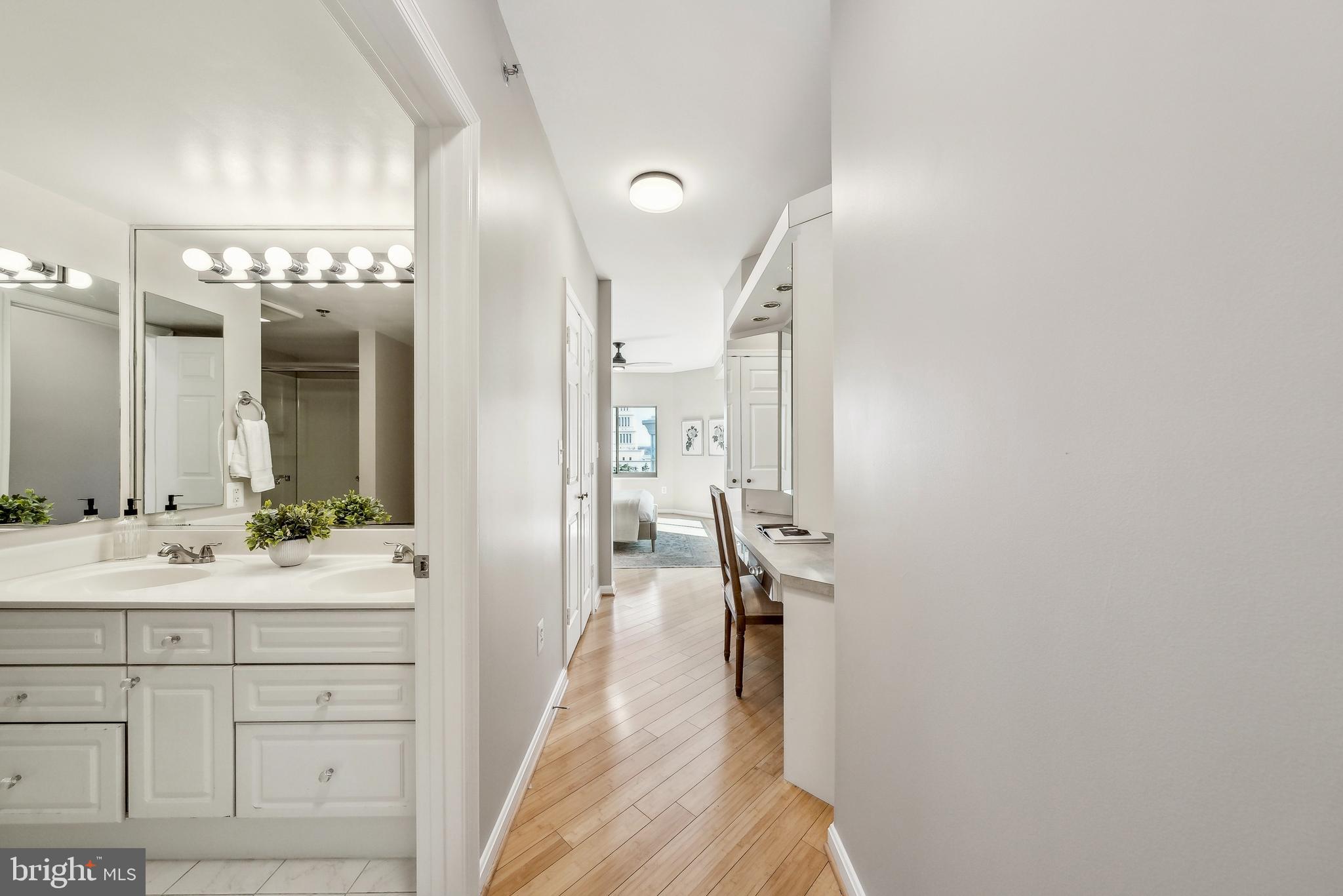 2151 Jamieson Ave #2109