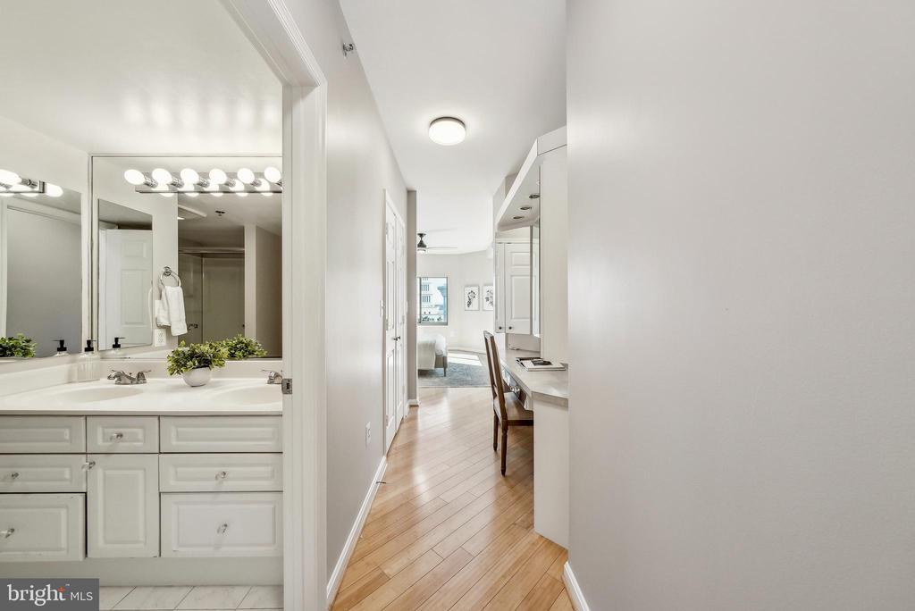 2151 Jamieson Ave #2109