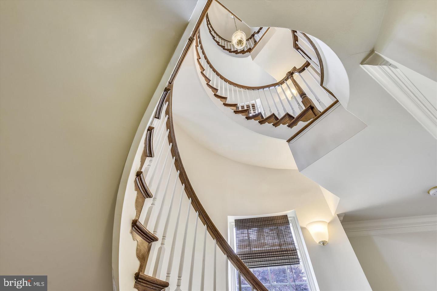 7723 Spoleto LANE Unit: 10