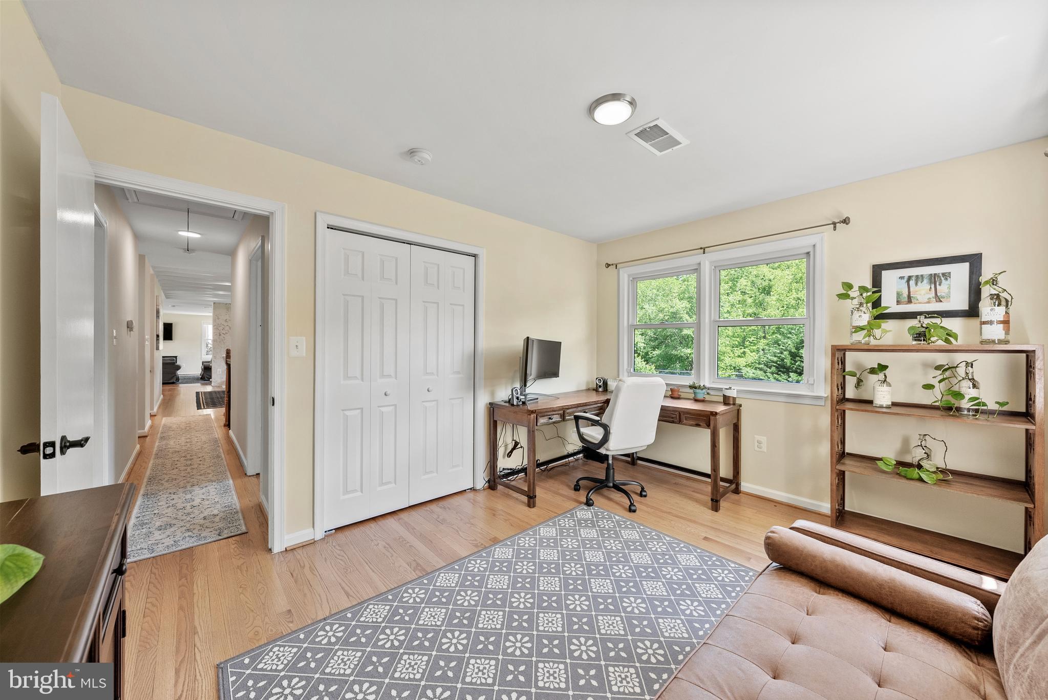 738 Ellsworth Ave