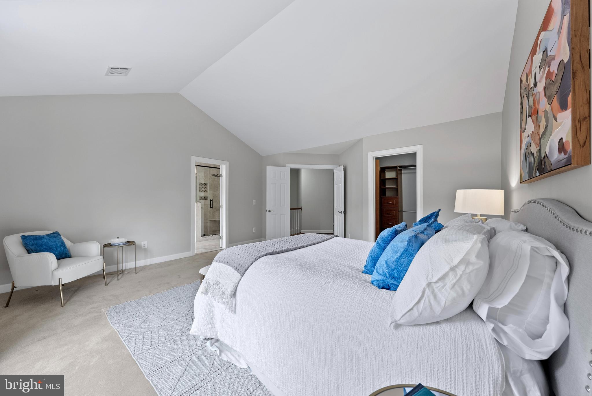 134 Roland Ct SW
