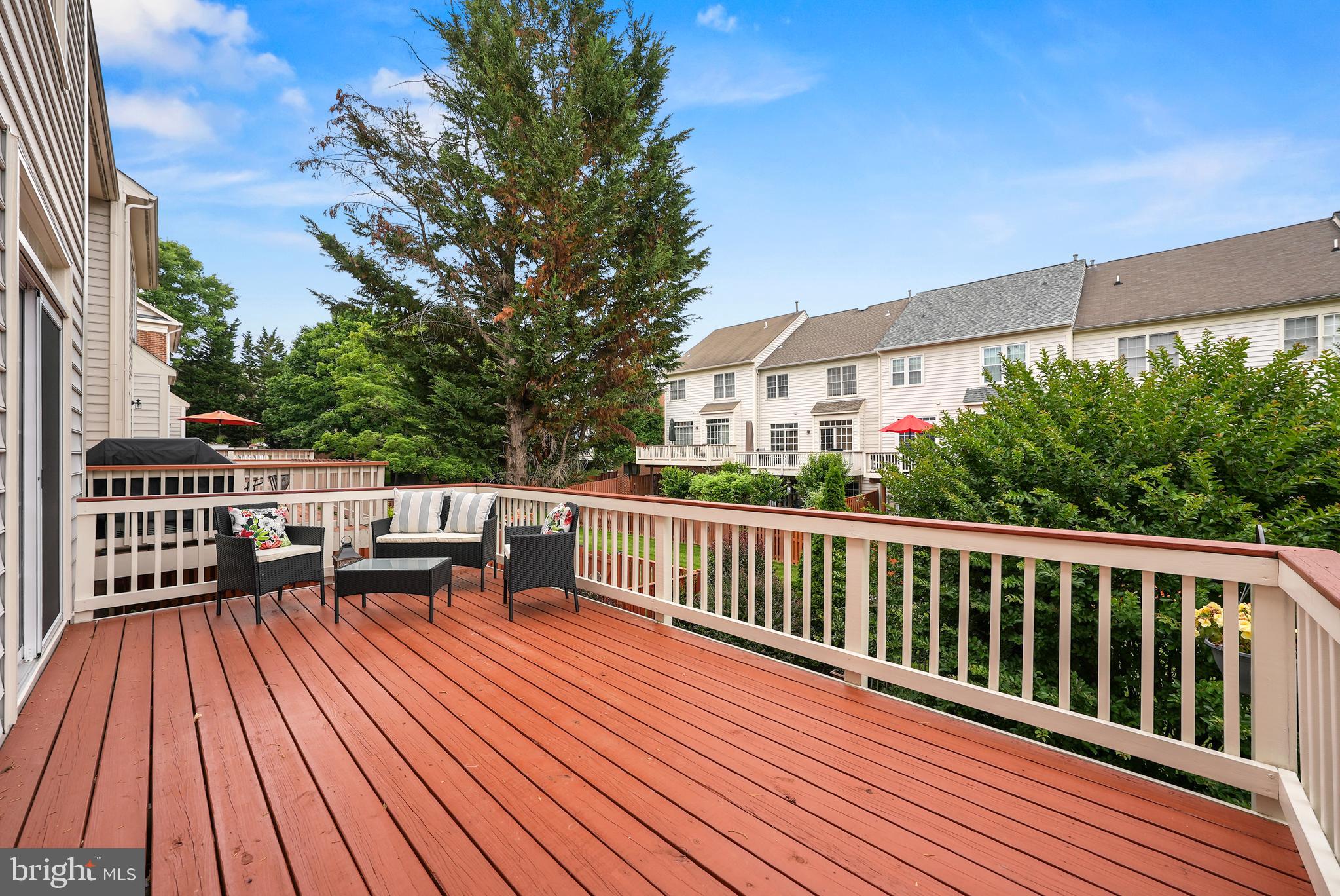 134 Roland Ct SW