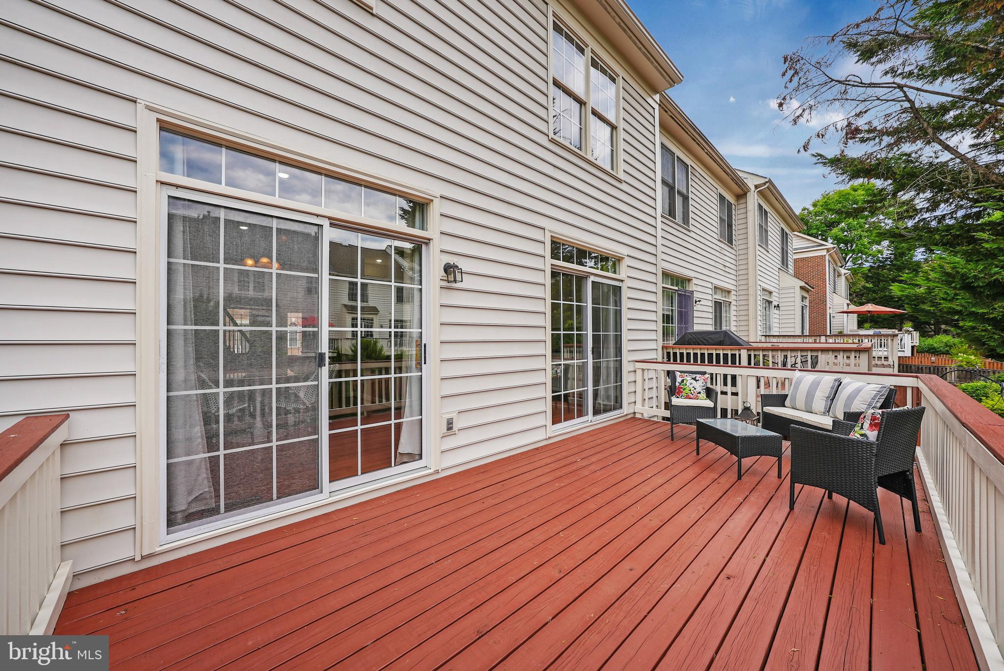 134 Roland Ct SW