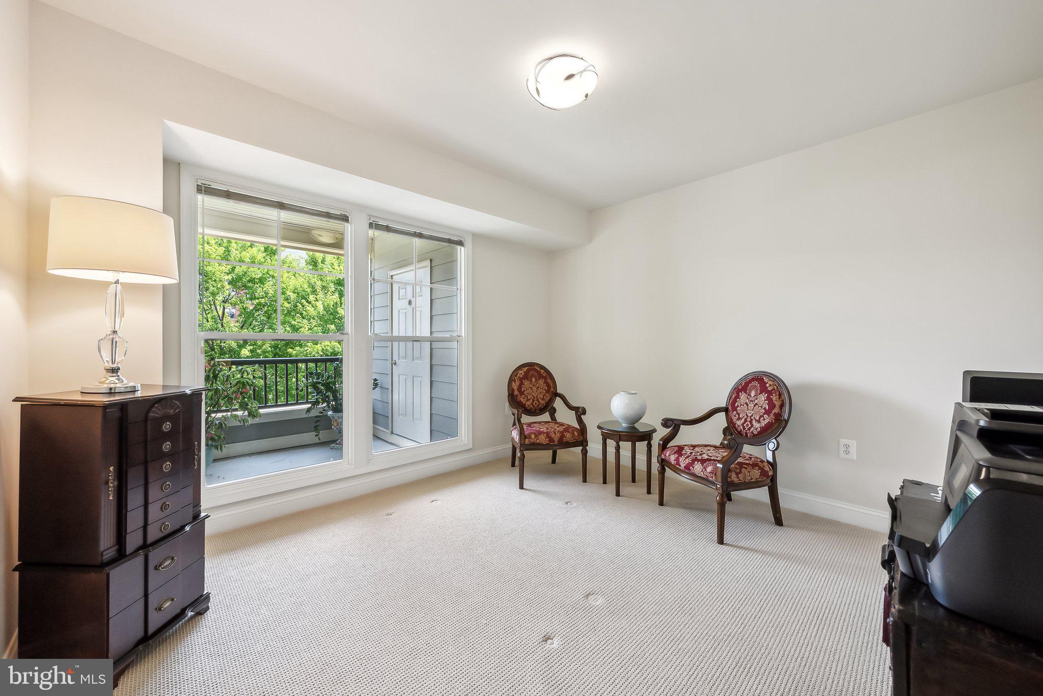 2903 Saintsbury Plz #306