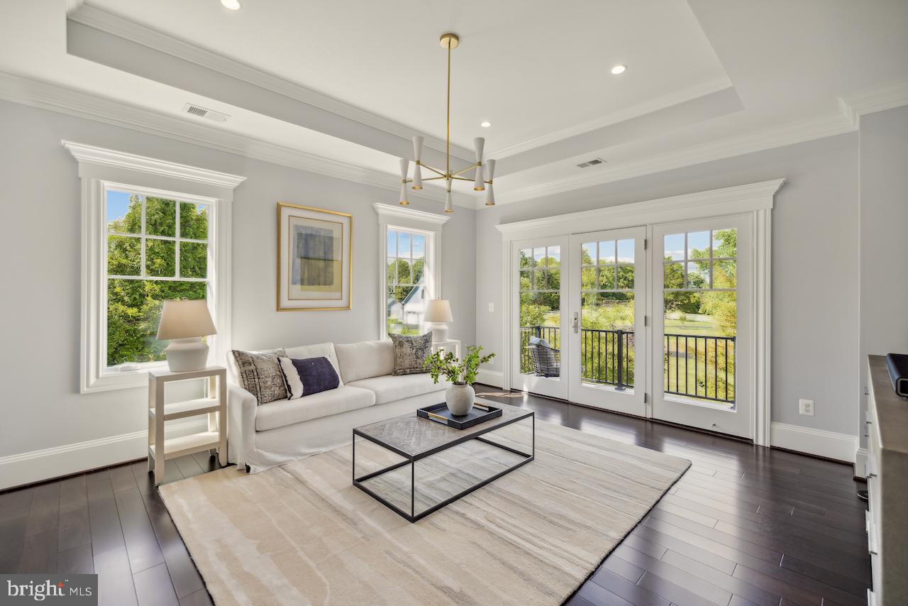 8533 Georgetown Pike