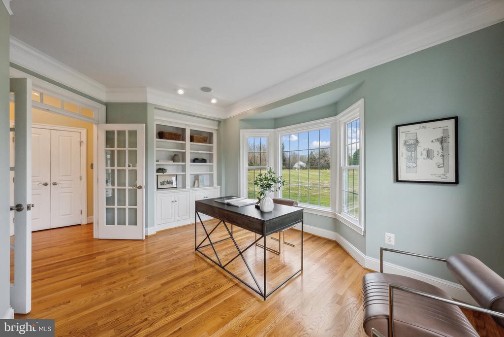 10235 Van Thompson Rd