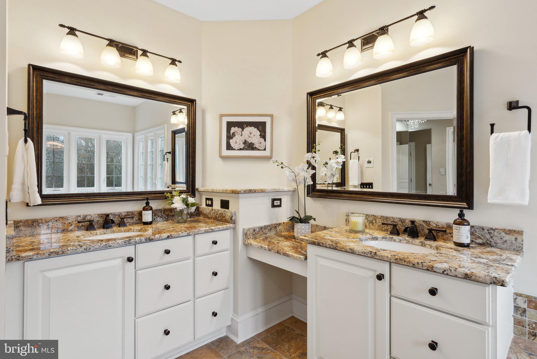 10235 Van Thompson Rd