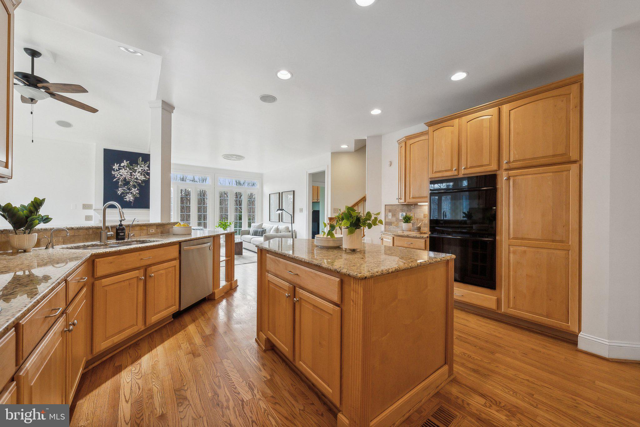 10235 Van Thompson Rd