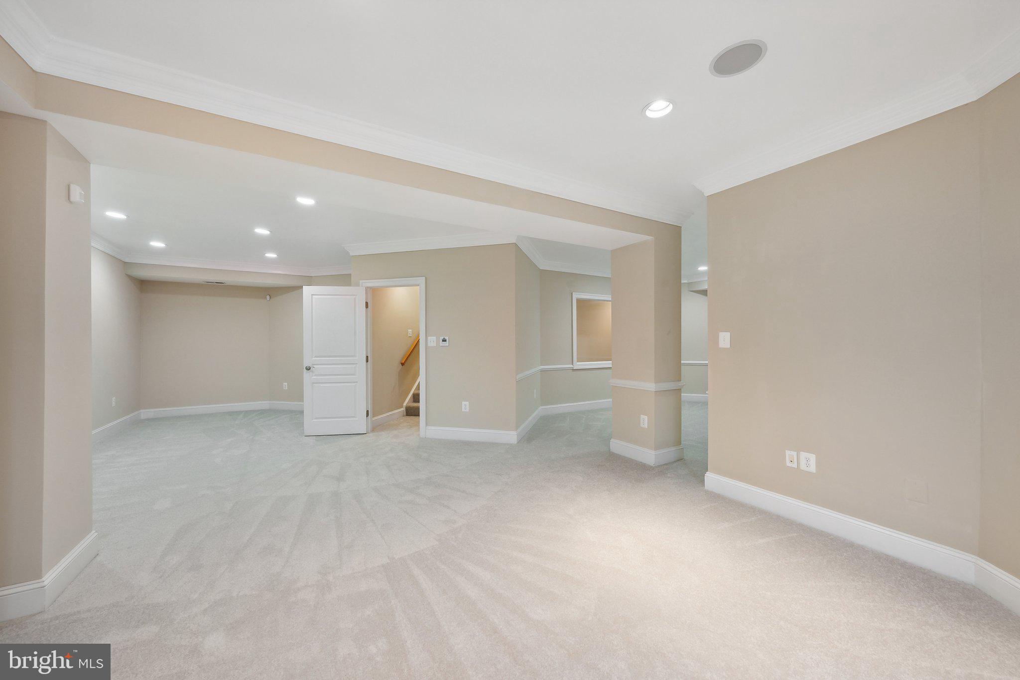 10235 Van Thompson Rd