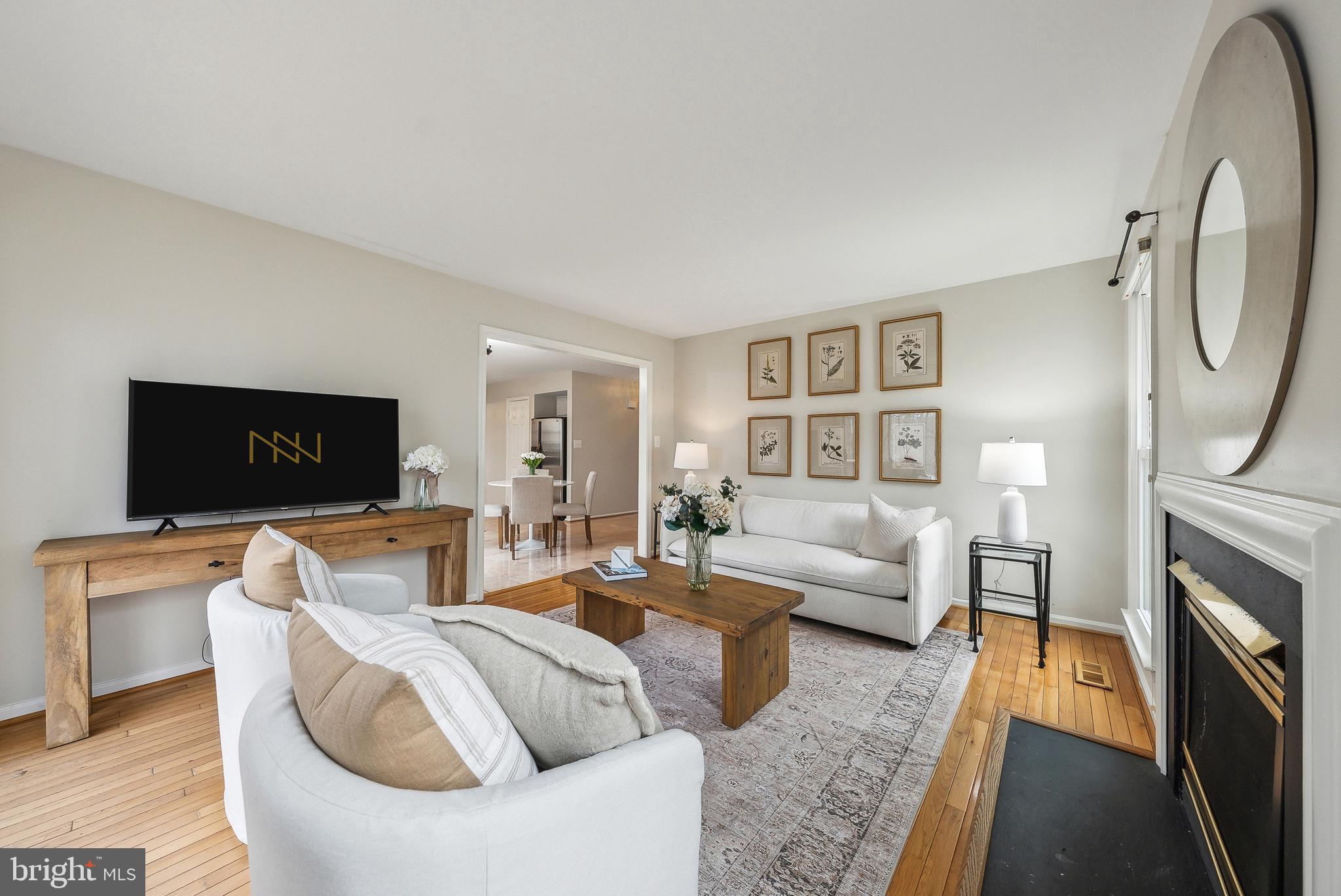 8413 Silverdale Ct
