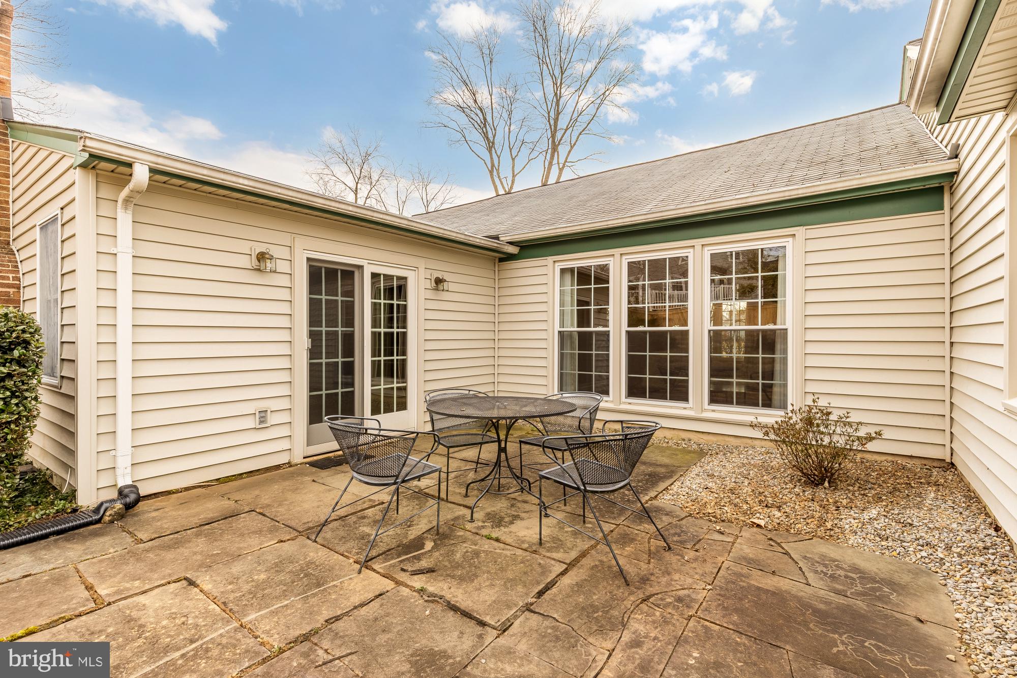 4344 ROLLING STONE WAY