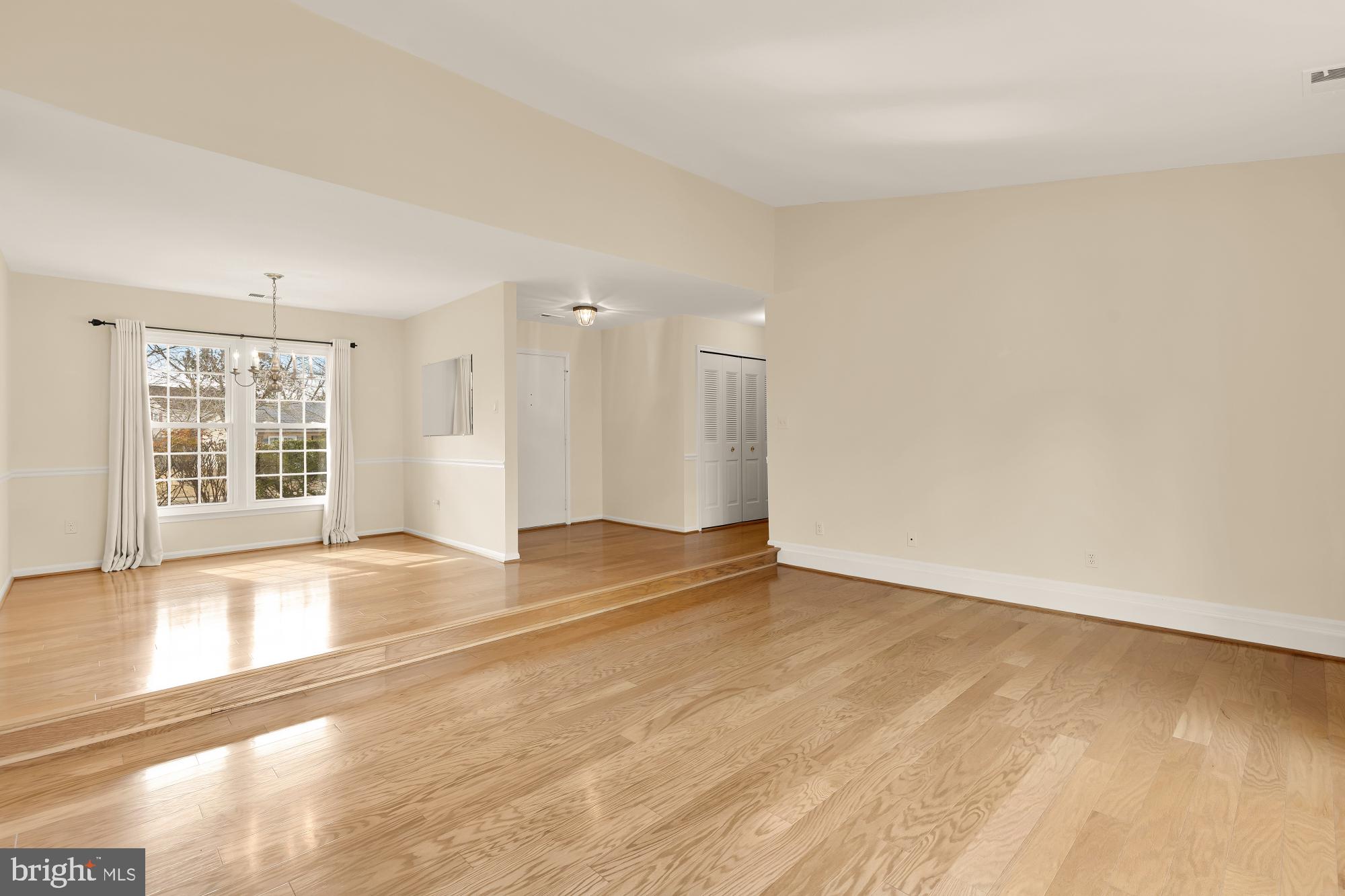 4344 ROLLING STONE WAY