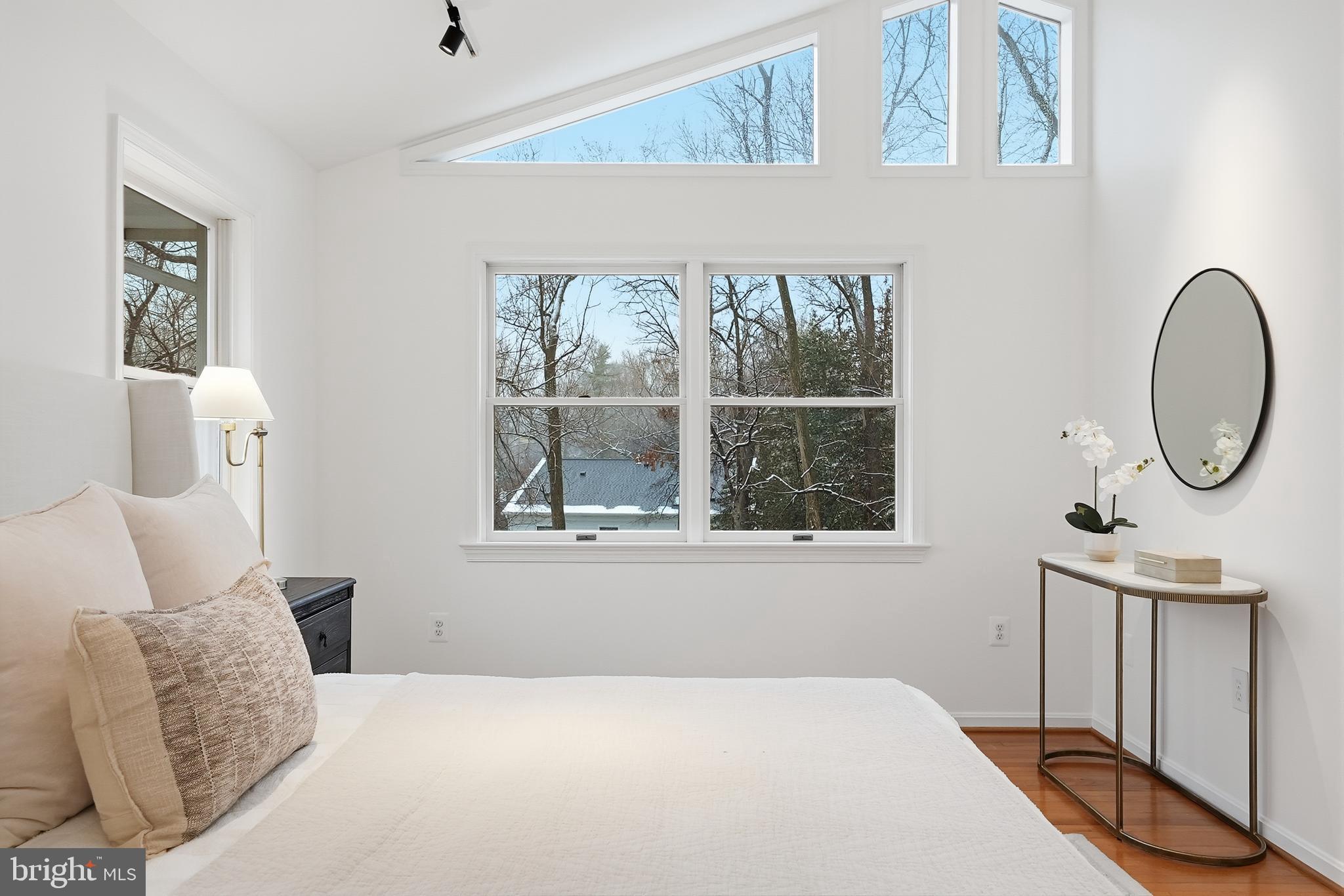 1207 DRAKE STREET SW