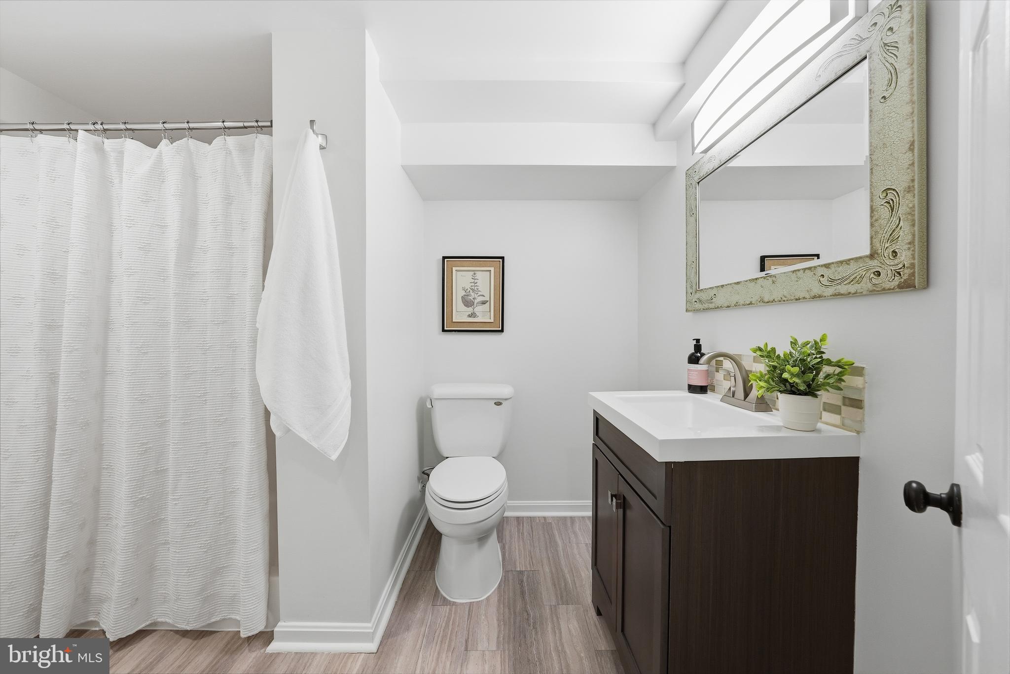 1207 DRAKE STREET SW