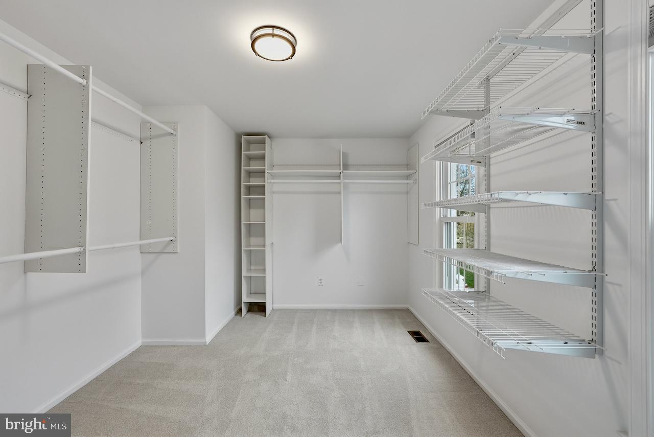 12615 HERITAGE FARM LANE