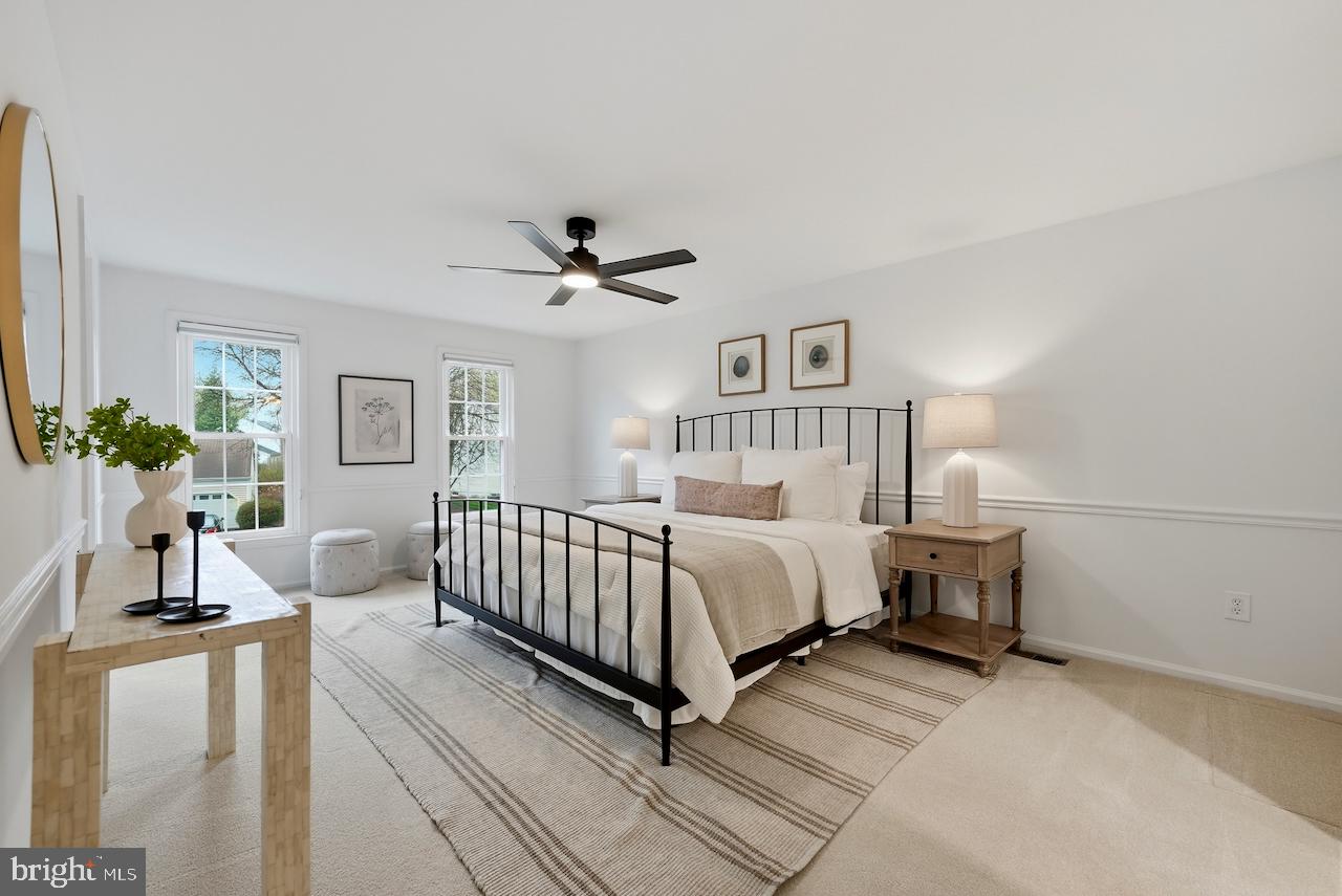 12615 HERITAGE FARM LANE