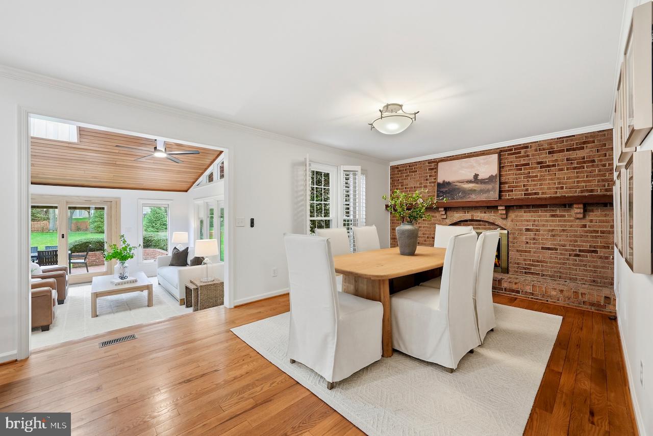 12615 HERITAGE FARM LANE