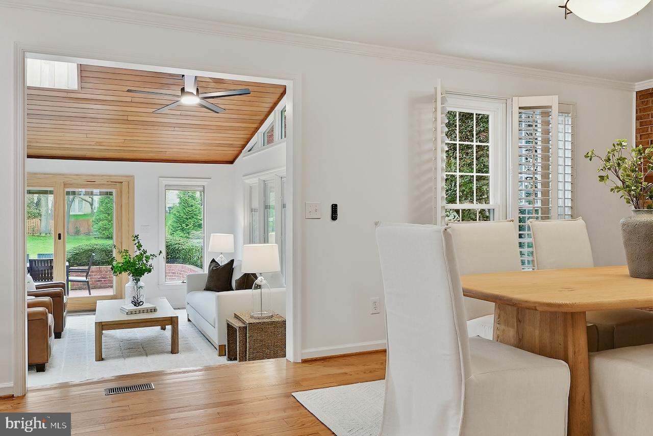 12615 HERITAGE FARM LANE