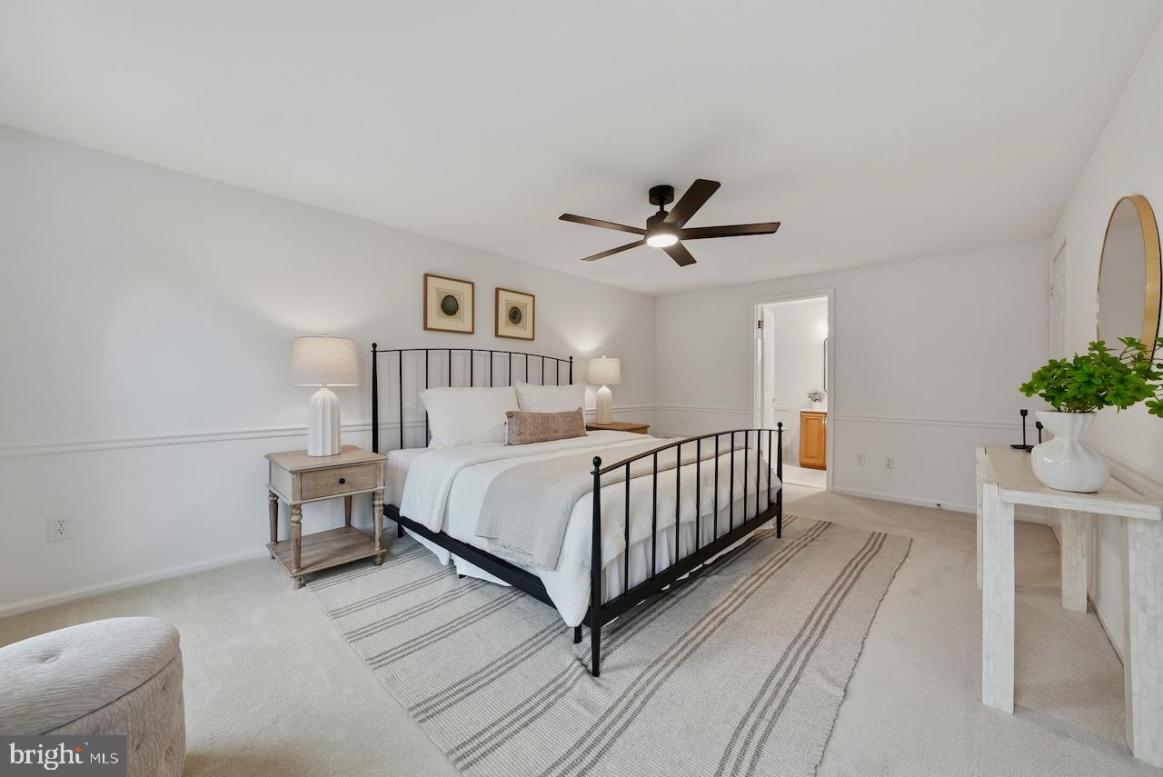 12615 HERITAGE FARM LANE